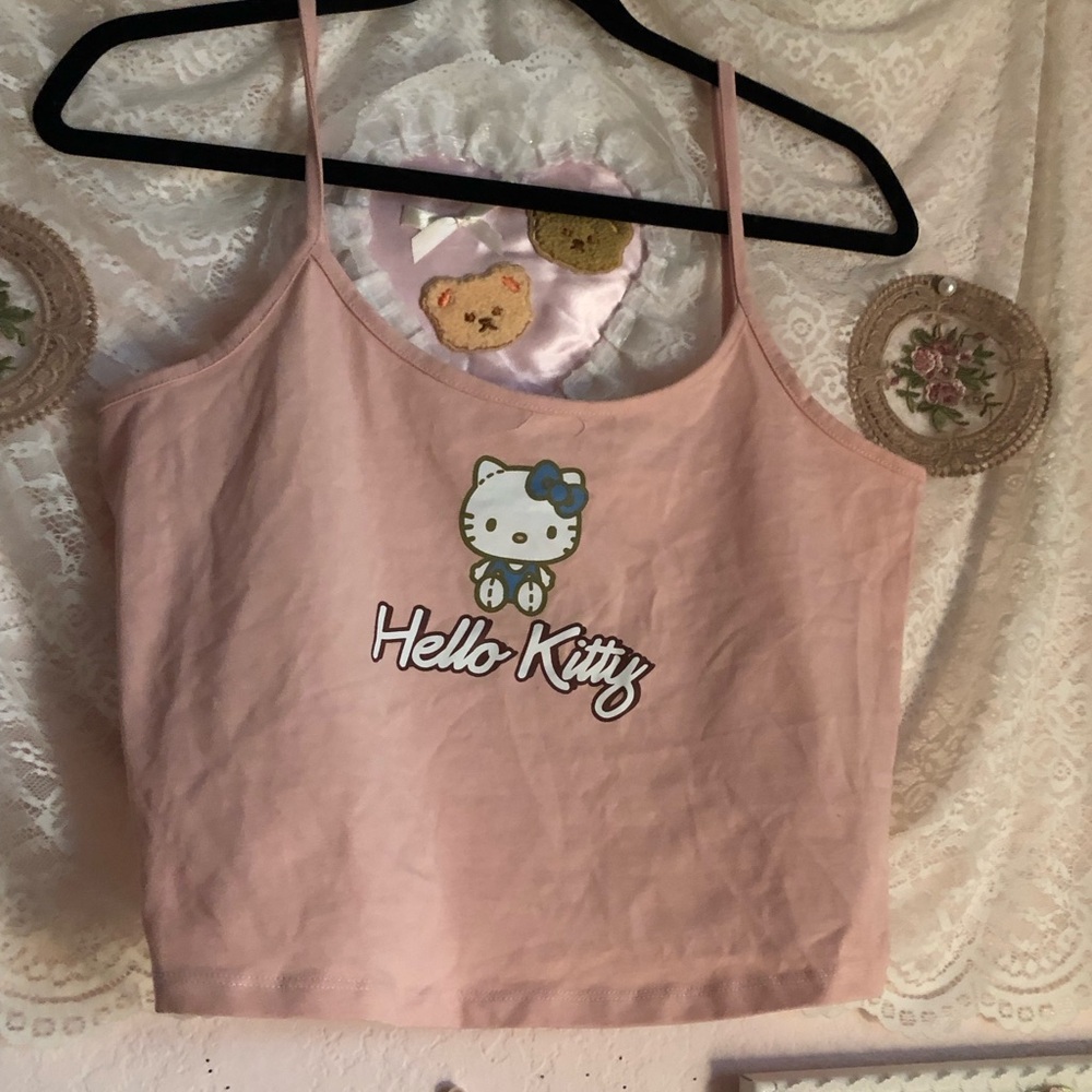 Authentic Sanrio kawaiicore mini tank 💗